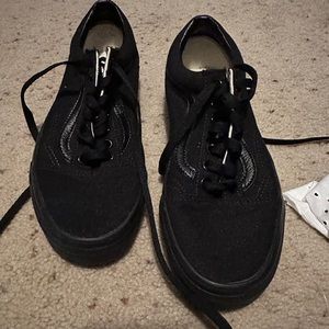 Black vans shoes